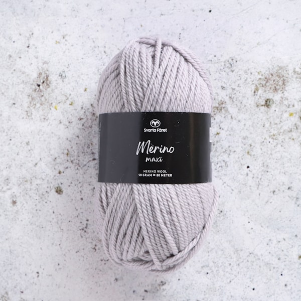 Merino Maxi 50g Grey Gigabyte (02) Svarta Fåret