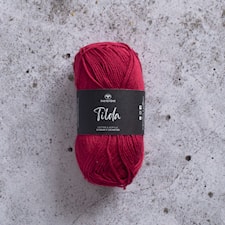 Tilda Garn Bomullsmix 50 g mörkröd 46 Svarta Fåret