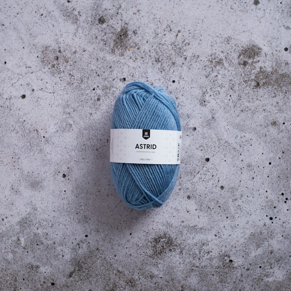 Astrid Ullgarn 50 g Smoke blue Järbo