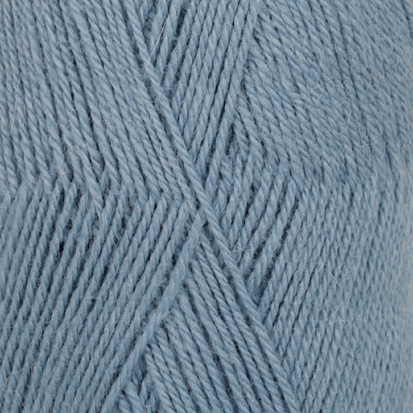 Drops Flora Garn Unicolour 13 Denim Blue, Drops Flora Garn Unicolour 1