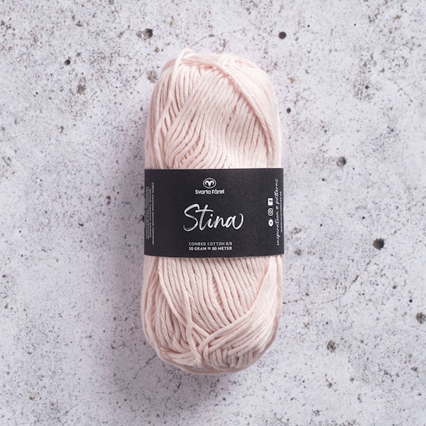 Stina 8/8 Garn Bomull 50 g Tender Peach 236 Svarta Fåret