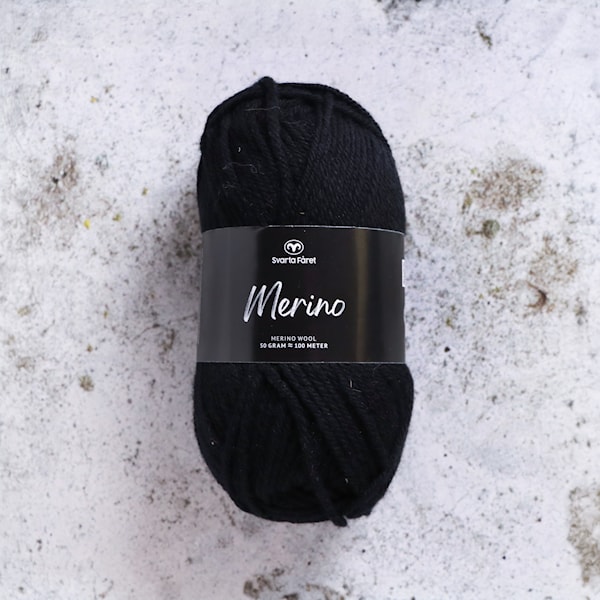 Merino 50g Pitch Black (01) Svarta Fåret