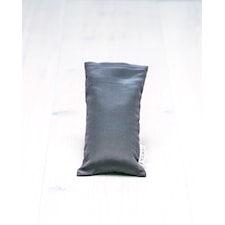 Øyepute, Graphite Grey, Yogiraj