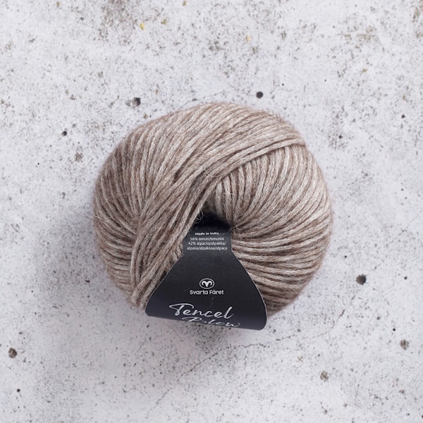 Tencel Blow alpakka-miks garn 50g Hopsack Brown 023 Svarta Fåret
