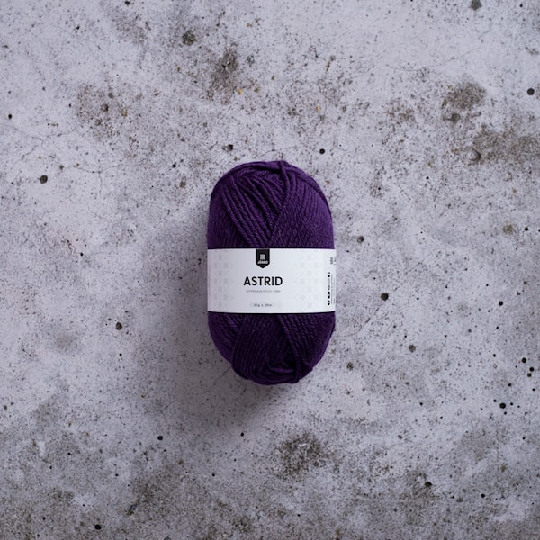 Astrid Ullgarn 50 g Perfectly purple Järbo