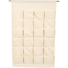 Adventskalender i textil naturfärgad med fickor 93 x 60 cm