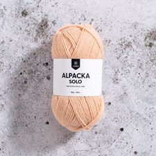 Alpacka Solo Ullgarn 50 g Pale Apricot Järbo