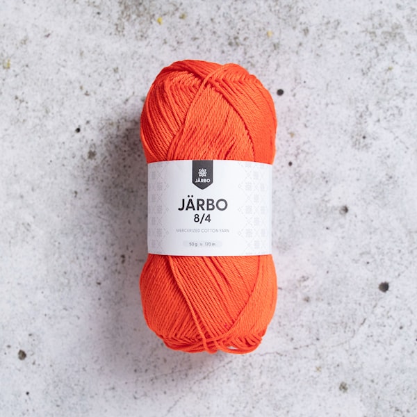 8/4 Bomullsgarn 50 g Lady in Red 97) Järbo