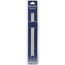 Novita strumpstickor 20 cm 2,5