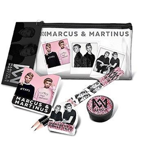 Täytetty läpinäkyvä penaali, Marcus & Martinus