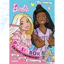 Pysselbok Barbie med klistermärken Kärnan